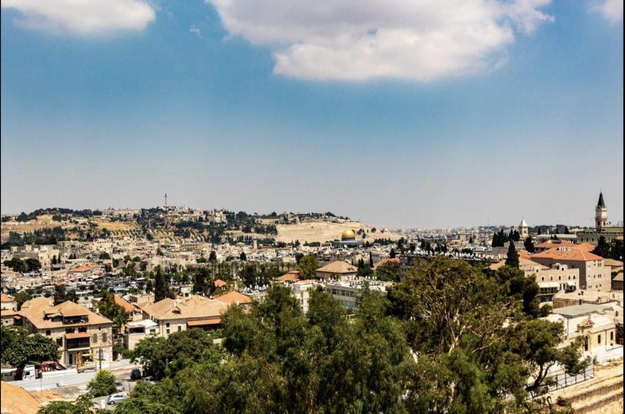 In Front Of The Wall ירושלים מראה חיצוני תמונה